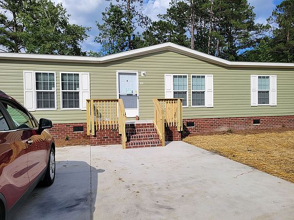 3rd image of 831 Watson Ave