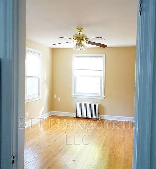 8206 Greenwood Ave #5 — Photo 52