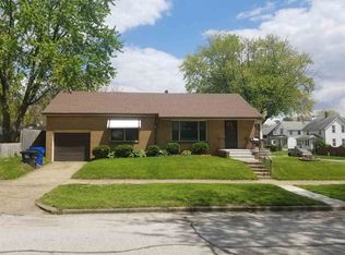 1826 10th St, Moline, IL 61265