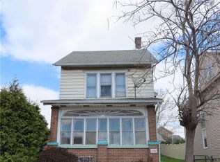 1707 Main St, Northampton, PA