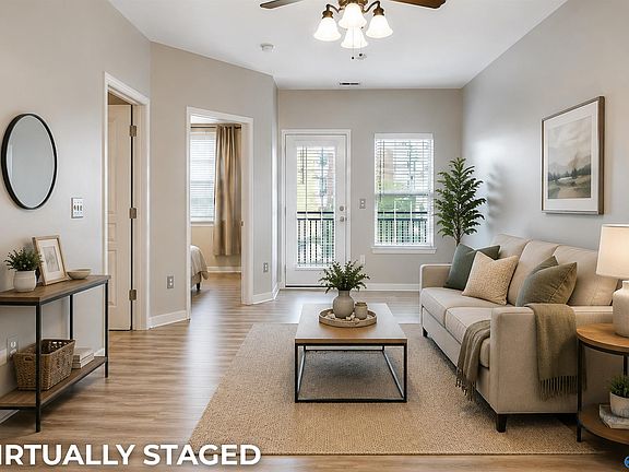 3rd image of 401 20th St S Unit 413