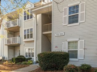 122 Stone Hurst Ct #122, New Castle, DE 19720