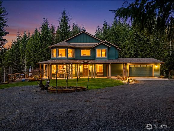 2nd image of 418 Shy Bear Road