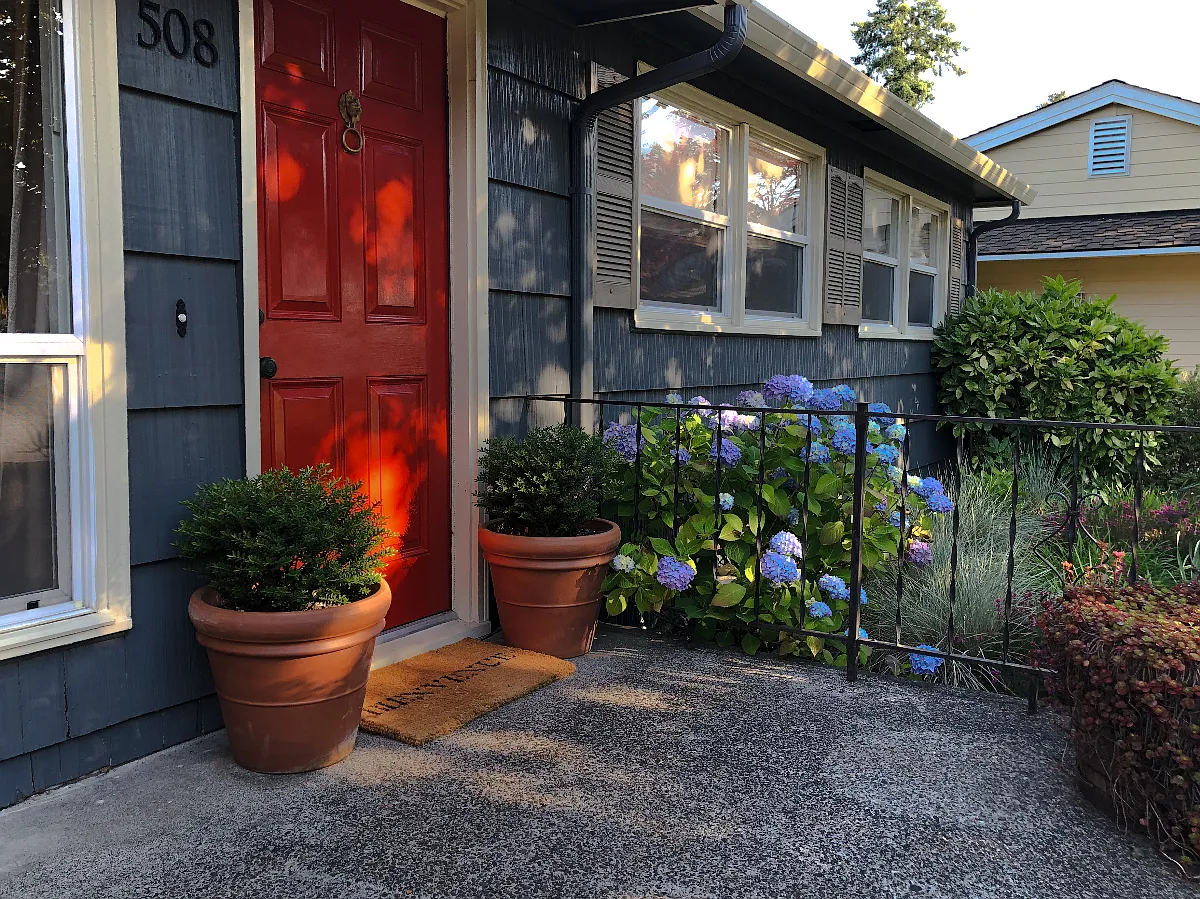 508 SE 103rd Ave — Photo 3