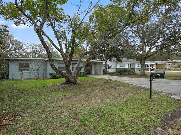 3rd image of 211 E Osceola St