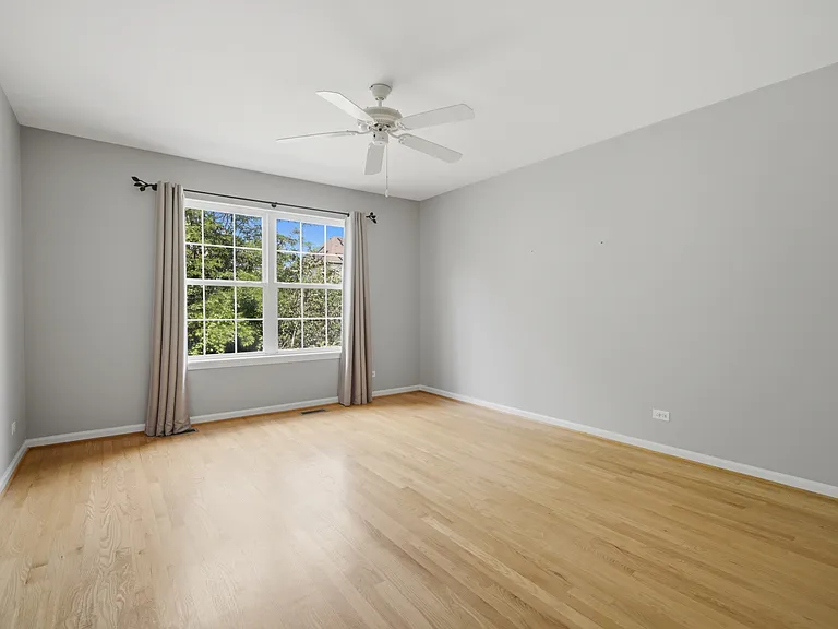 5280 Burnham St — Photo 24