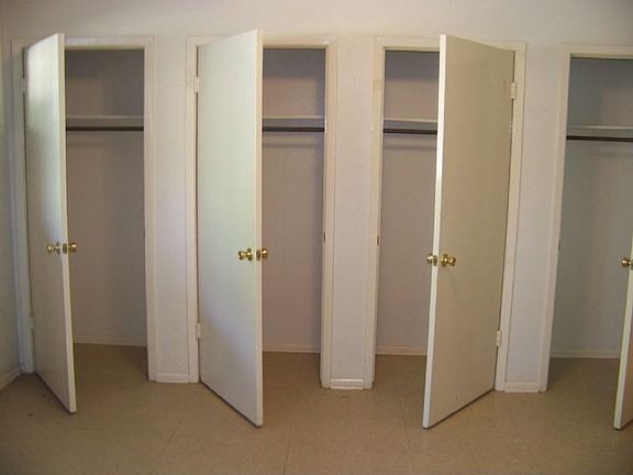 3rd image of 711 Eldorado APT 20