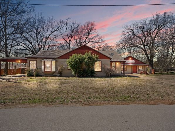 300 Range St, Marshall, AR 72650