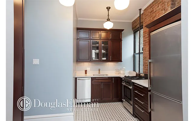 Sold by Douglas Elliman | media 26