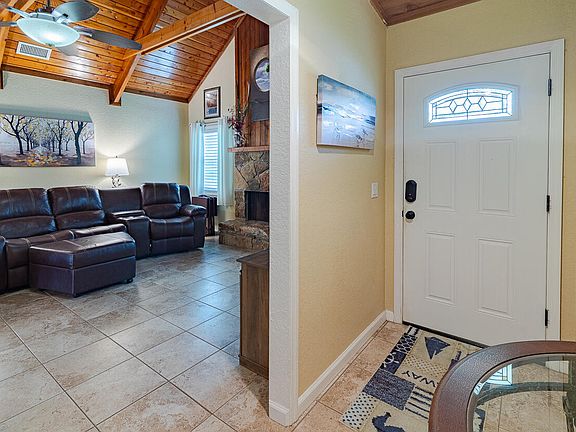 4th image of 2229 SW Frisco Terrace