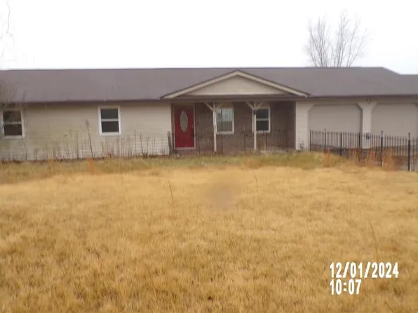 13900 Chive Ln, Dixon, MO 65459