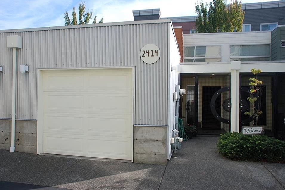 1st image of 2414 Yakima Ct