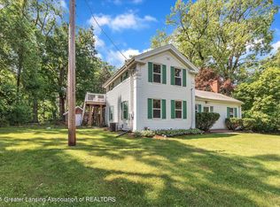 131 W Miller Rd, Lansing, MI 48911