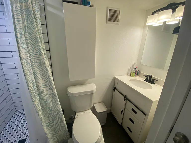 235 S Alcott St — Photo 28