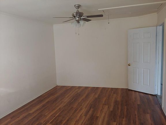 3rd image of 817 Mulberry St #C