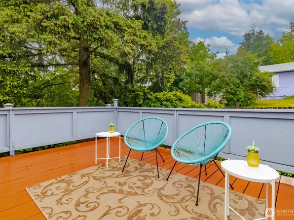 4003 Flora Drive, Fircrest, WA 98466