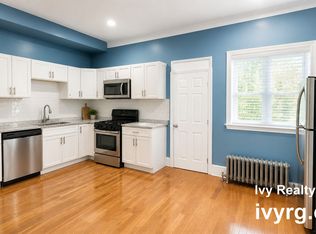 196 Dorchester St, South Boston, MA 02127