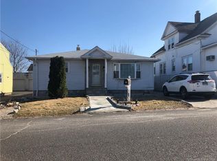 27 Bennett Ave, Waterbury, CT 06708