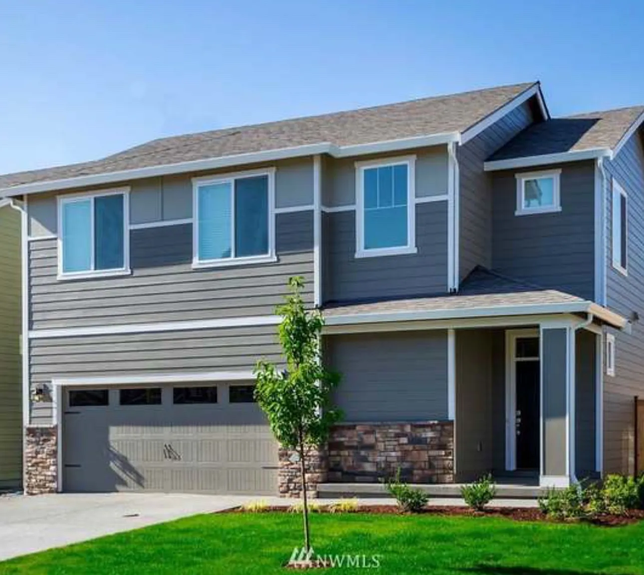 3 bed, 2.5 bath, 1906 sqft, $3,200 — Photo 1