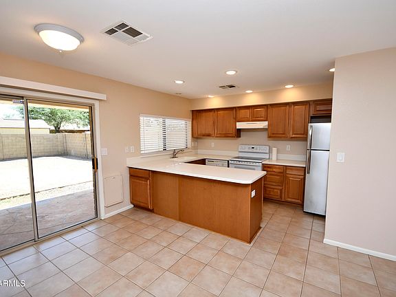 3rd image of 3009 W VILLA THERESA Drive