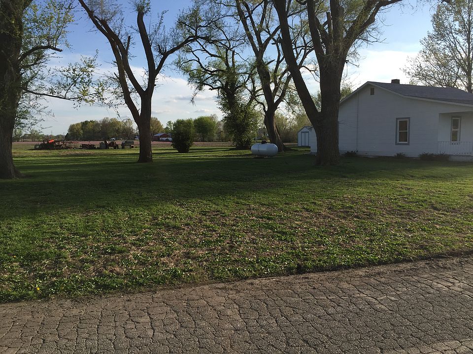 517 W Fleming Rd, Orrick, MO 64077 Zillow