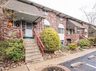 409 Bethel Rd APT 211, North Huntingdon, PA 15642