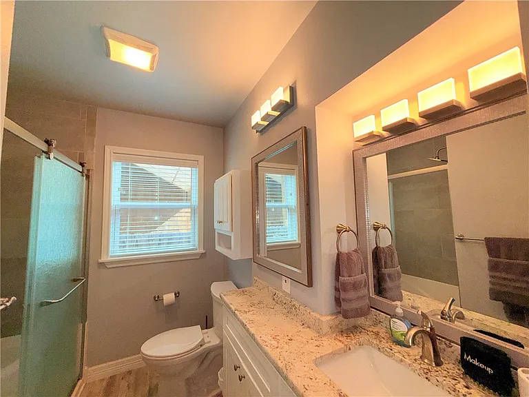 455 Louisiana Ave — Photo 26