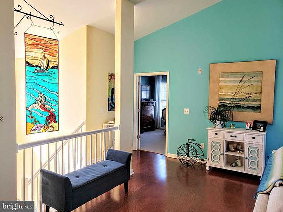 5th image of 18942 Shore Pointe Ct Unit 2504D