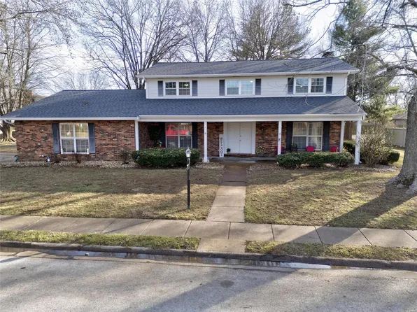505 Millstone Dr, Belleville, IL 62221