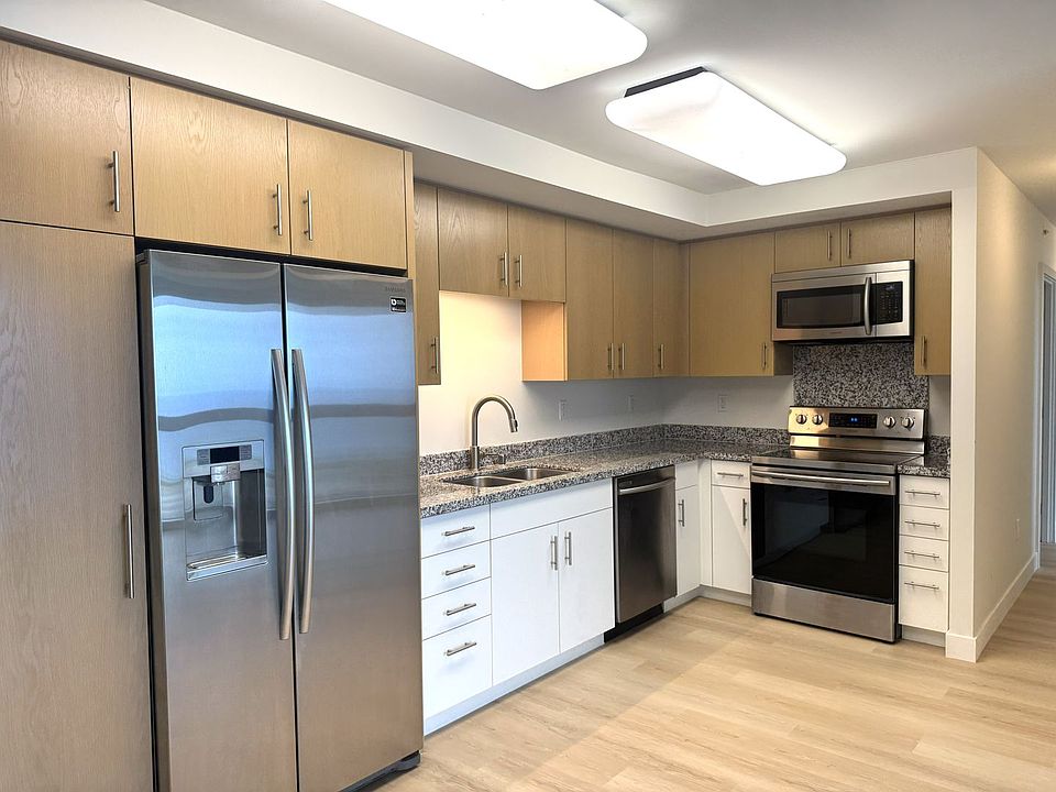 1st image of 988 Halekauwila St #3909