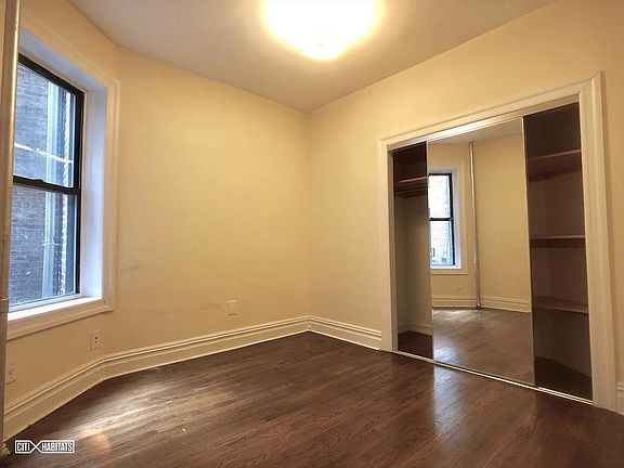 3rd image of 530 W 174th St APT 3