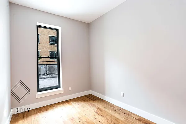 Rented by ERNY LLC | media 17