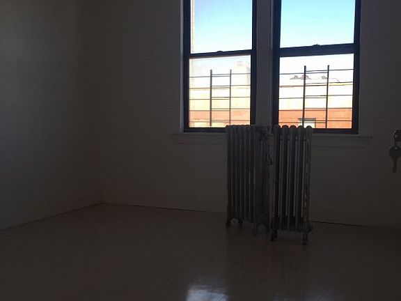 2nd image of 220 Audubon Ave APT 61