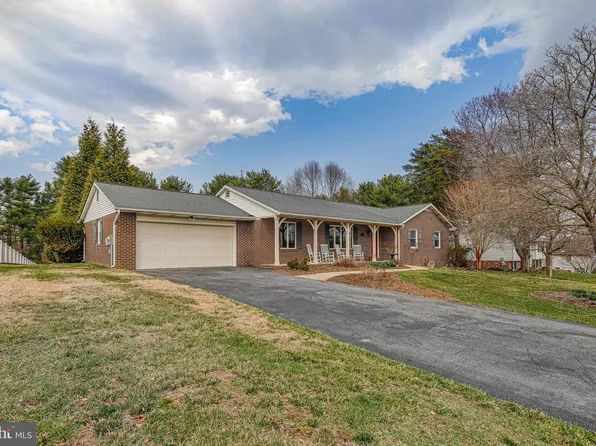 9404 Tiller Dr, Ellicott City, MD 21042