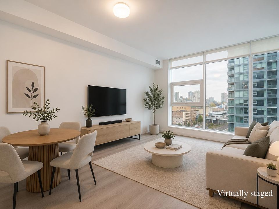 1st image of 680 Quayside Dr #605