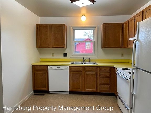 5th image of 10 E Front St Unit E