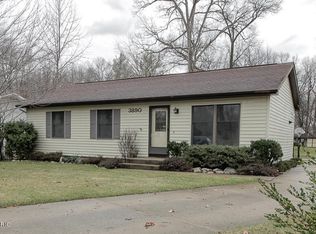 3890 Oak Valley Ave SW, Wyoming, MI 49519
