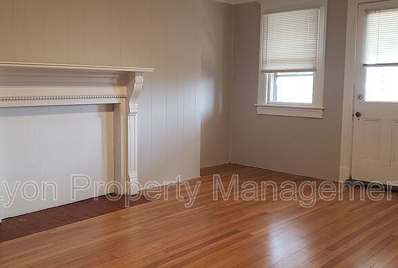 2nd image of 115 Trenton St #6