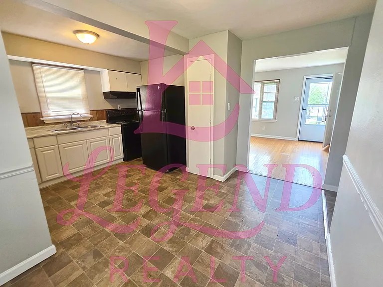 6214 Jefferson Ave — Photo 3