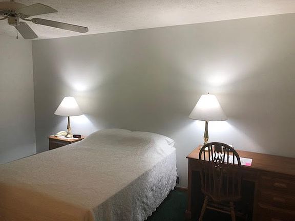 5th image of 20567 Wildwood Ln
