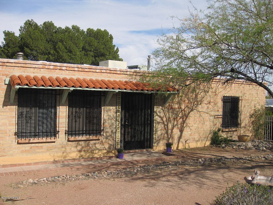 1st image of 645 N Calle Zapata