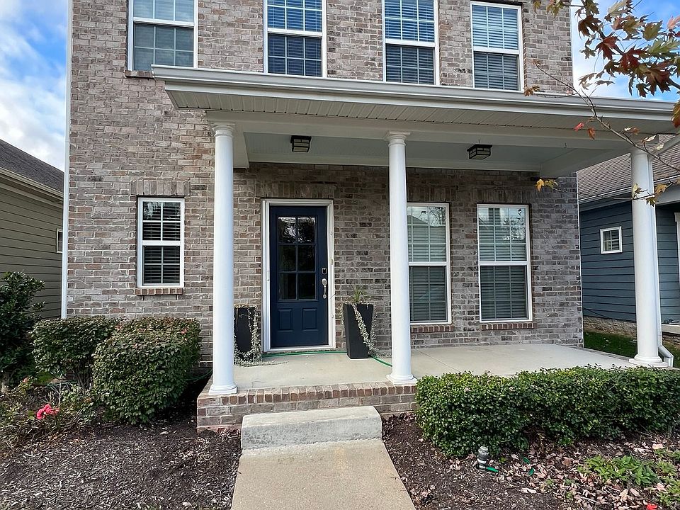 1st image of 1139 Frewin St