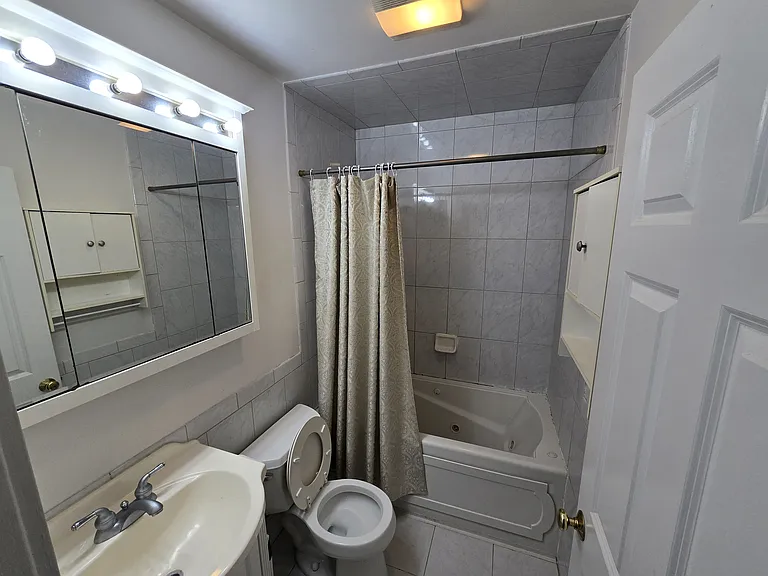 935 E Huron River Dr #935 — Photo 7