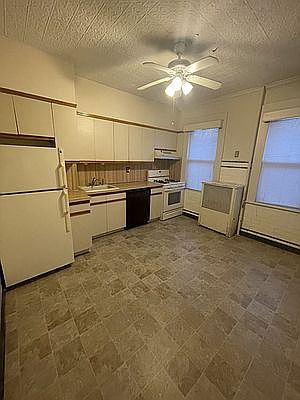 4th image of 84-17 90th St #1