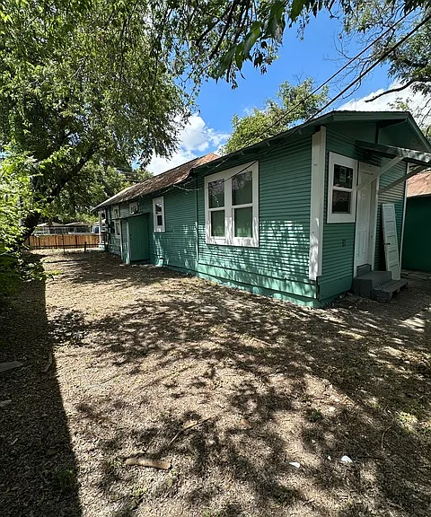 307 E Lambert St #1 — Photo 9