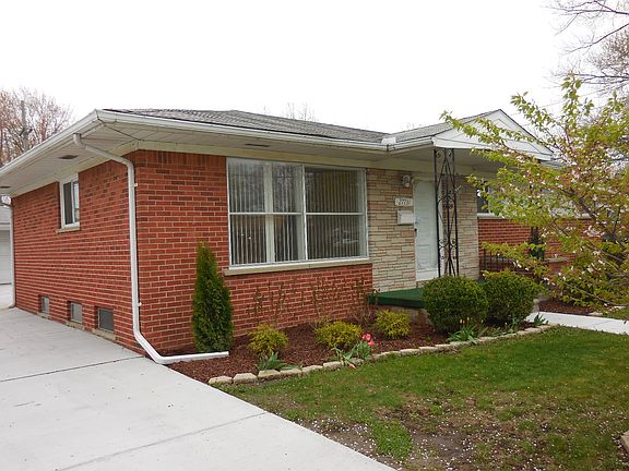 2nd image of 27731 Buckingham St