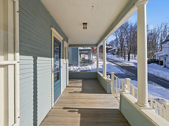 5th image of 1 Ridge Street