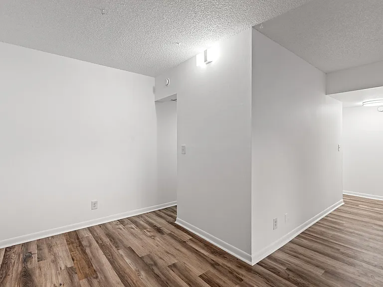 630 NW 13th St #150 — Photo 8