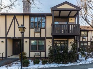 976 Sierra Vista Ln, Valley Cottage, NY 10989