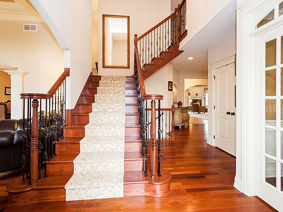 4th image of 22687 Nature Creek Cir
